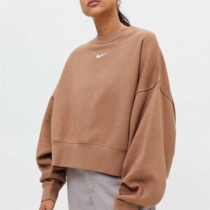 Nike Tan Crewneck Sweatshirt